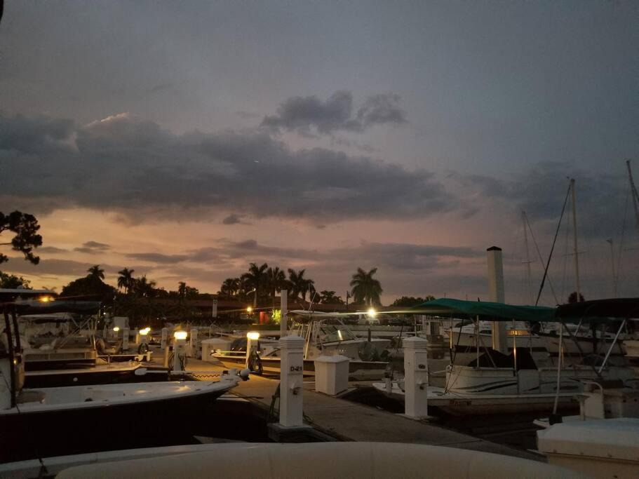 Appartement Fish/boat & Relax Marina Gem On The Water! *